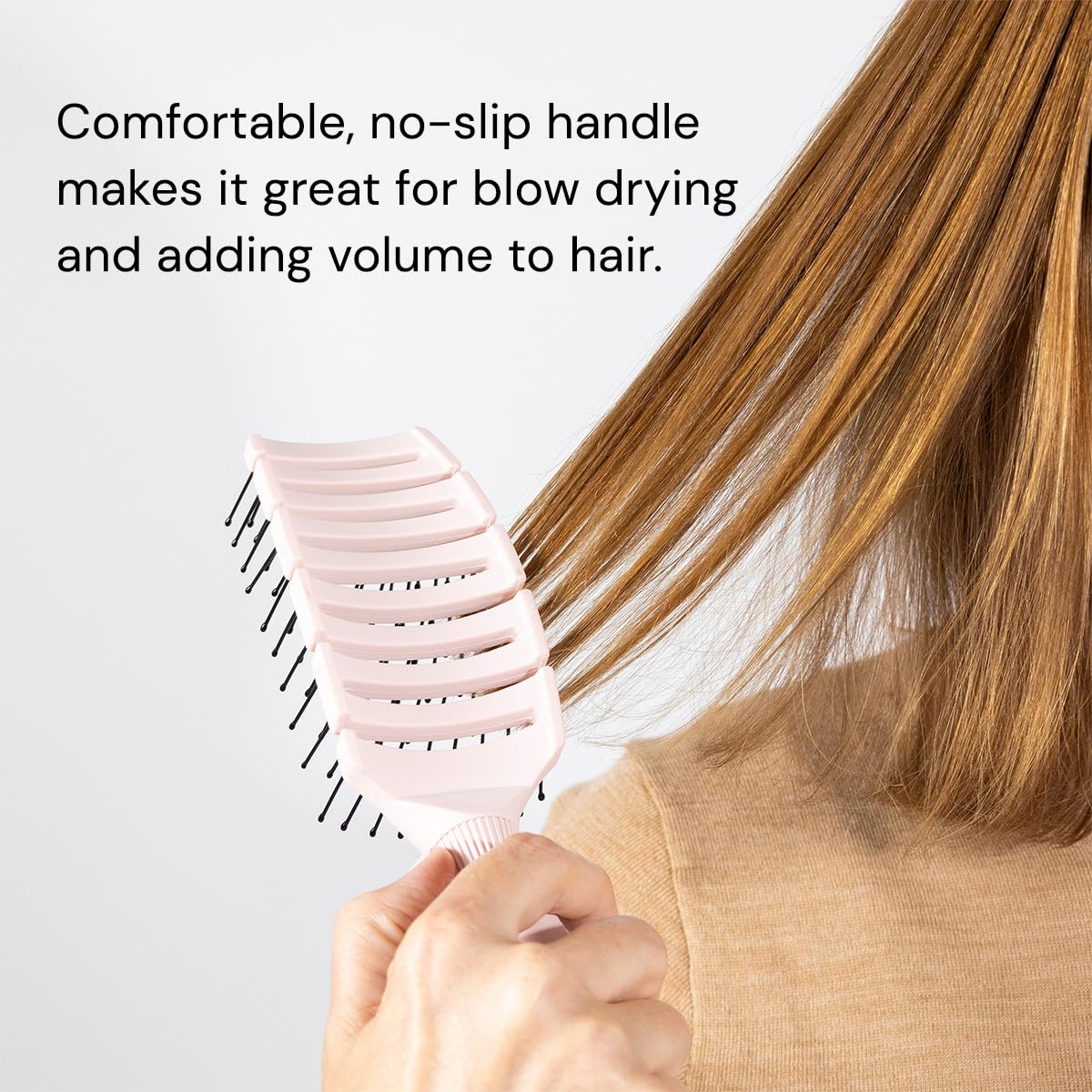 L'ANGE HAIR Siena brush bristle-detail shows nylon-tipped bristles for snag-free brushing.