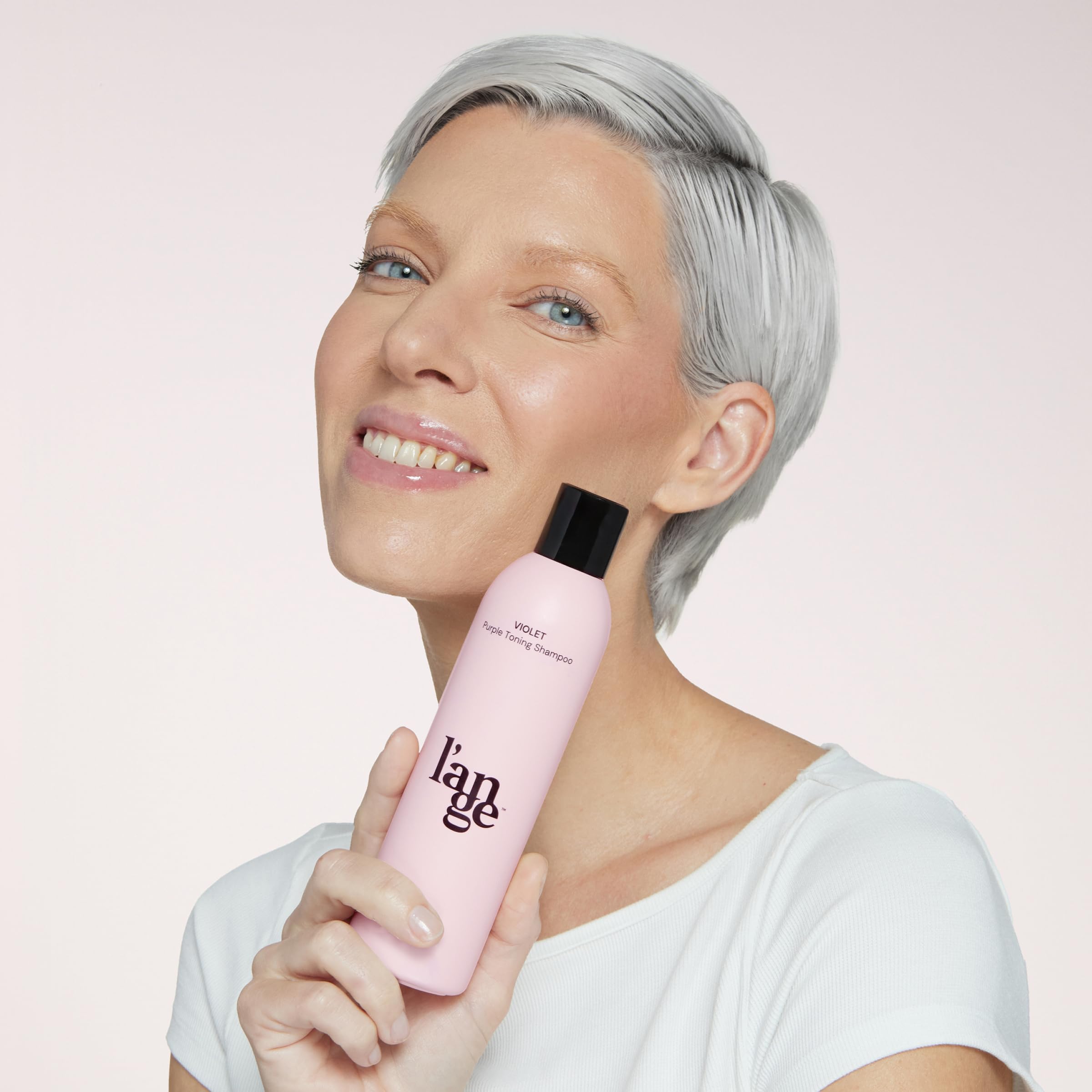 lange-hair botanical-oil-blend-ingredients highlights antioxidants and botanical oils for luxurious nourishment.