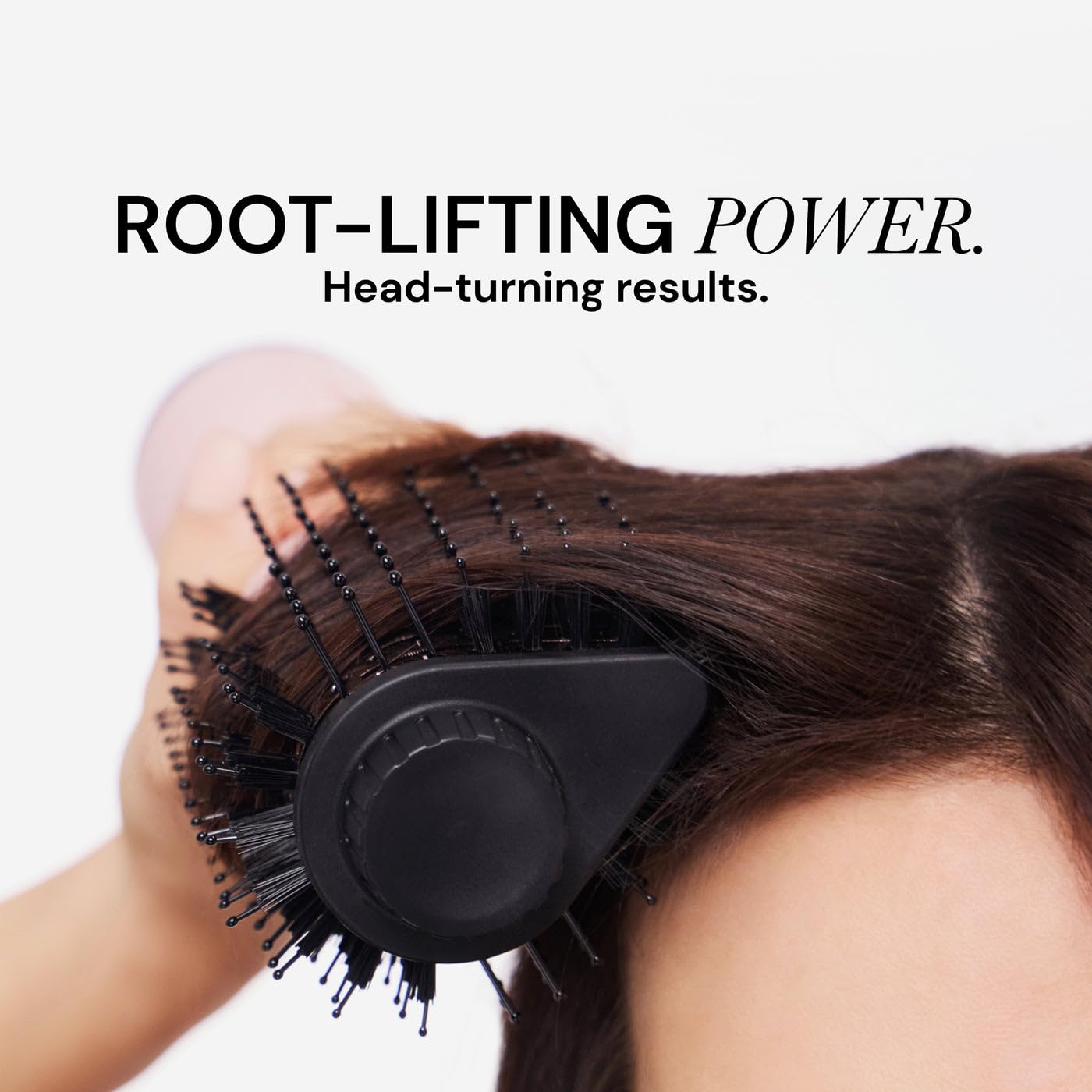 L'ANGE HAIR Le Volume Elevé ergonomic twist handle for comfortable styling