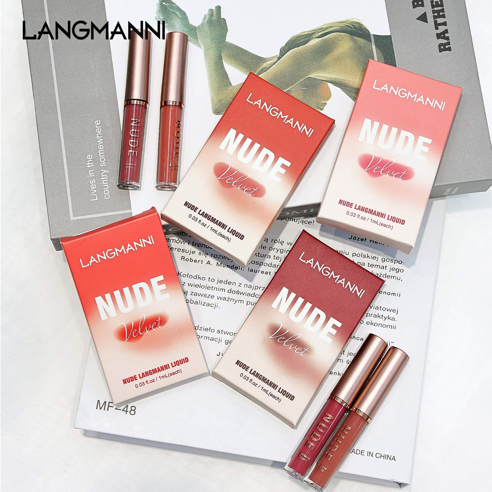 LANGMANNI daily office makeup look with a satin-matte finish.