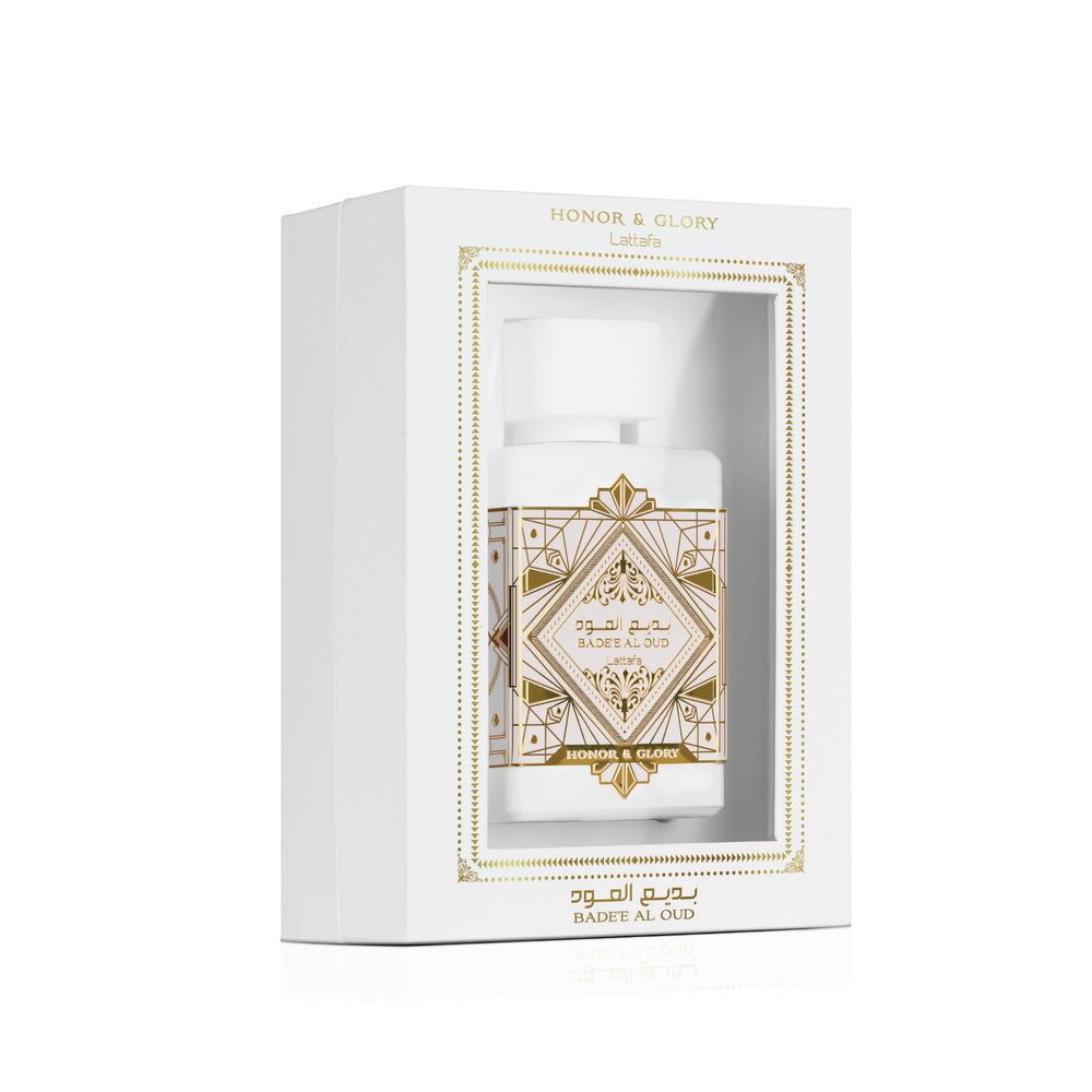 Lattafa Bade'e Al Oud Honor & Glory top-notes pineapple and crème brûlée evoke tropical freshness.