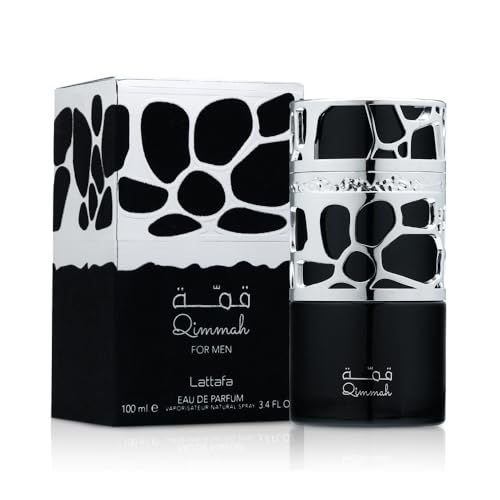 Lattafa Qimmah bottle label detail emphasizes agarwood cedar notes for evening occasions.