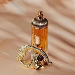 Lattafa Sehr heart-notes Jasmine Pomarose Akigalawood convey elegant complexity.