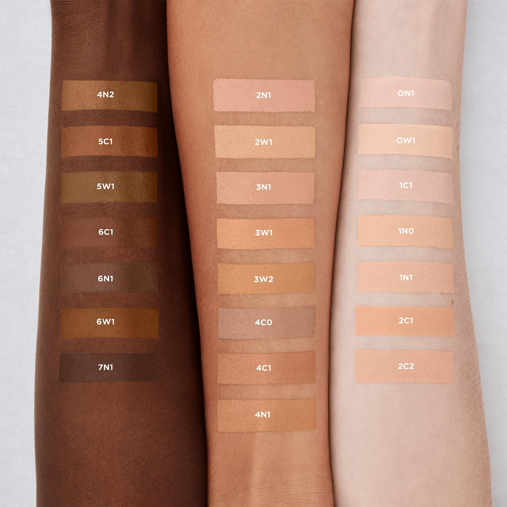 Laura Mercier Real Flawless serum concealer compact close-up demonstrates portable coverage