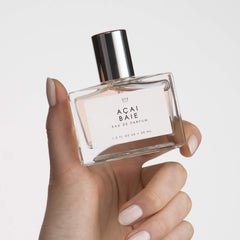 Le Monde Gourmand Açai Baie EDP spray-diffuser captures a gourmand aroma in seconds