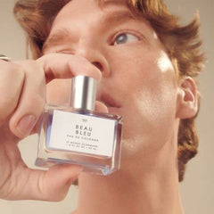 Close-up of salted lemon note on Beau Bleu for a fresh citrus vibe.