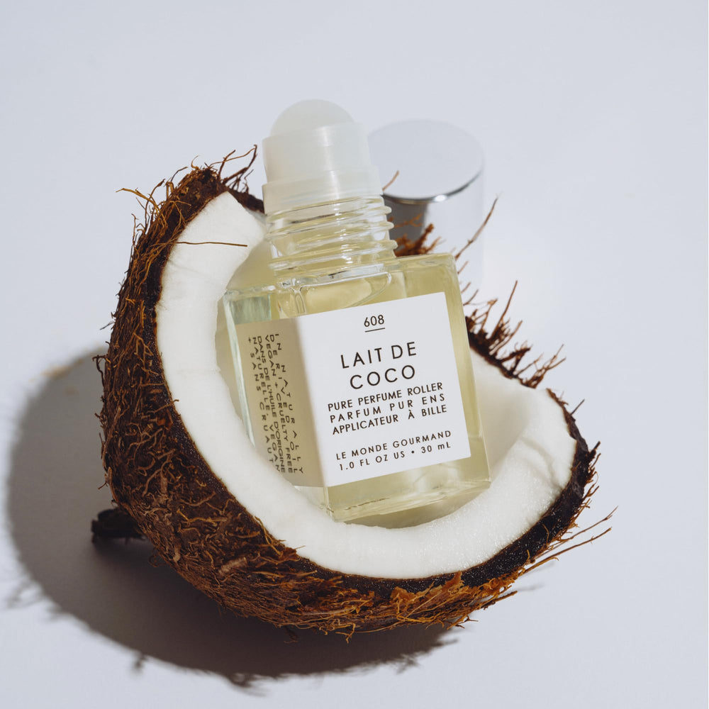Le Monde Gourmand Lait de Coco Hair & Body Mist bottle pairs with daily scent rituals.