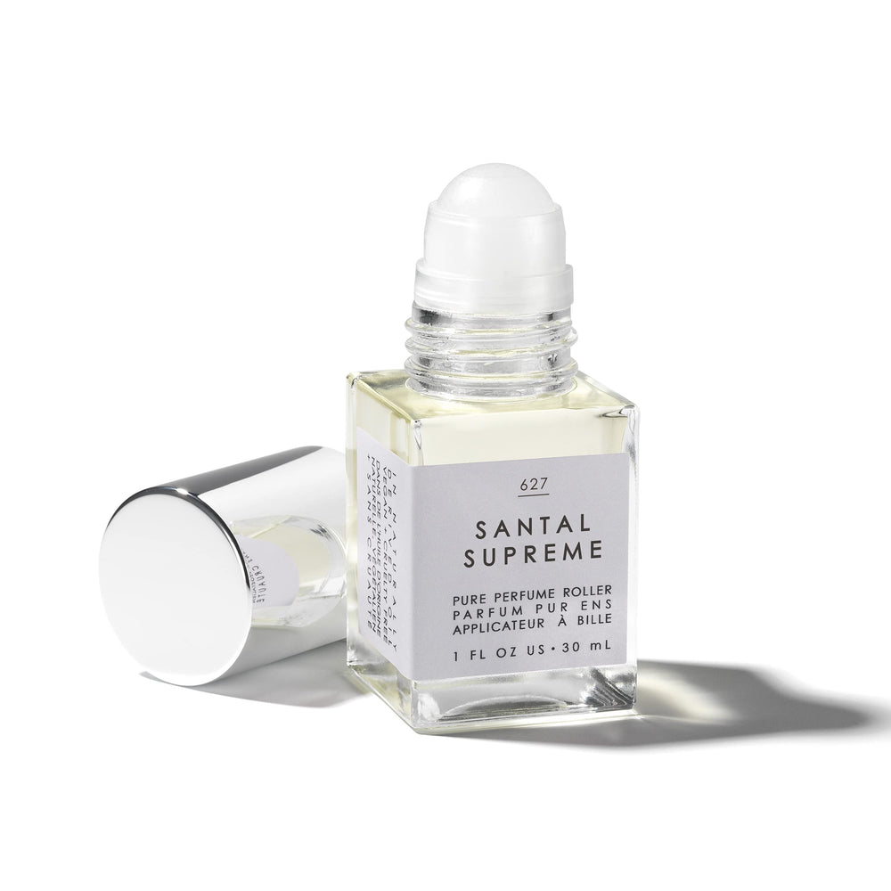 Le Monde Gourmand Santal Supreme fig note closeup suggests subtle sweetness.