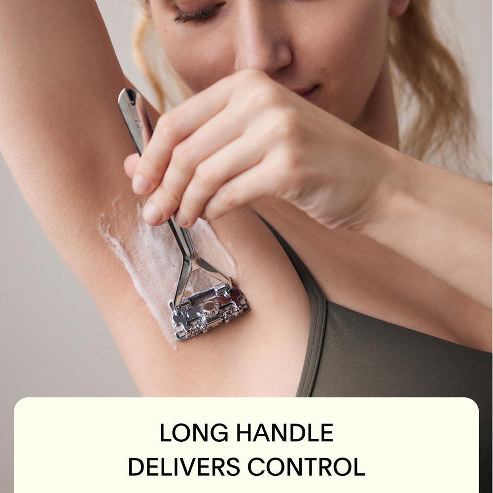 Leaf Shave head for legs and body enables efficient, comfortable shaving.
