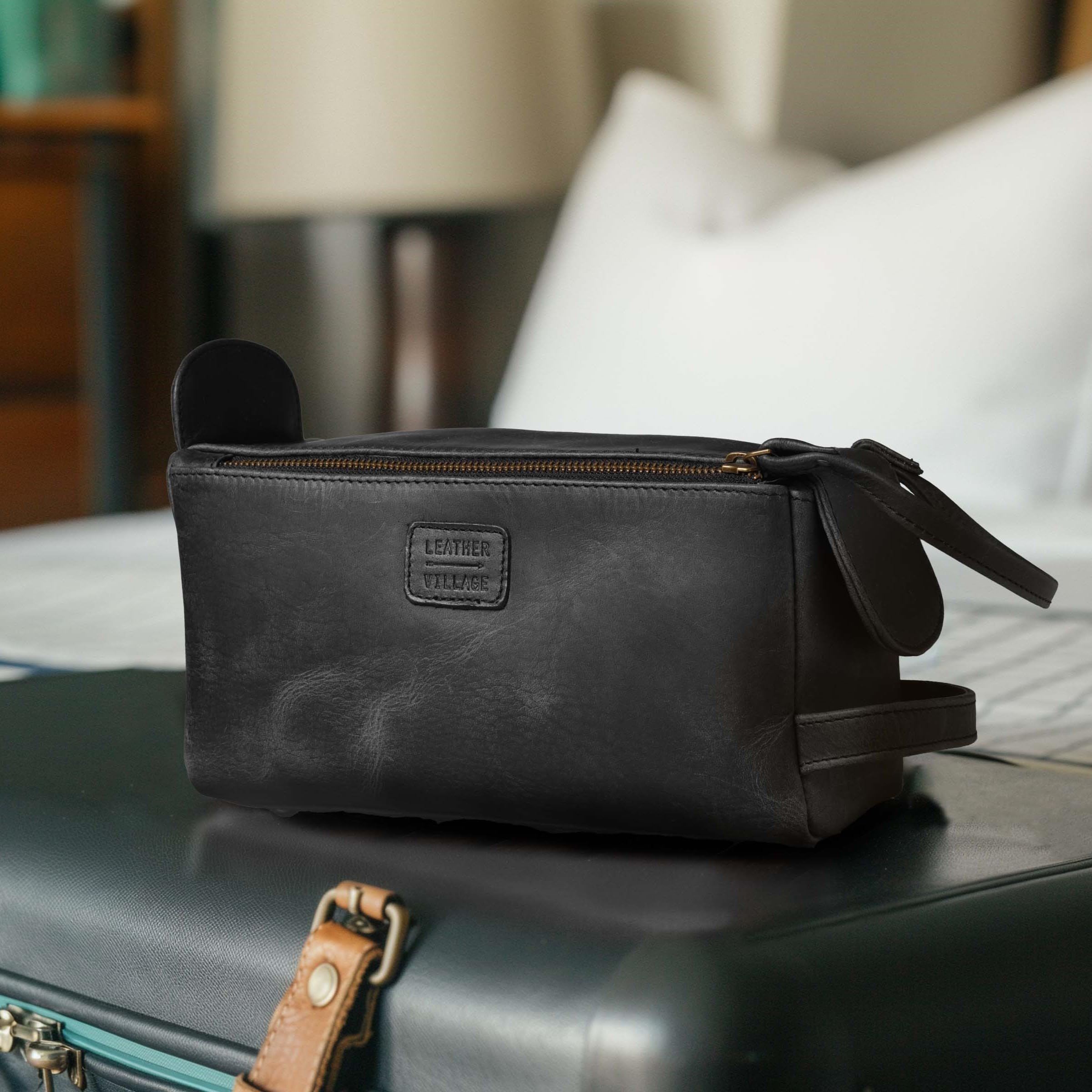 LEATHER VILLAGE distressed black finish evokes vintage style