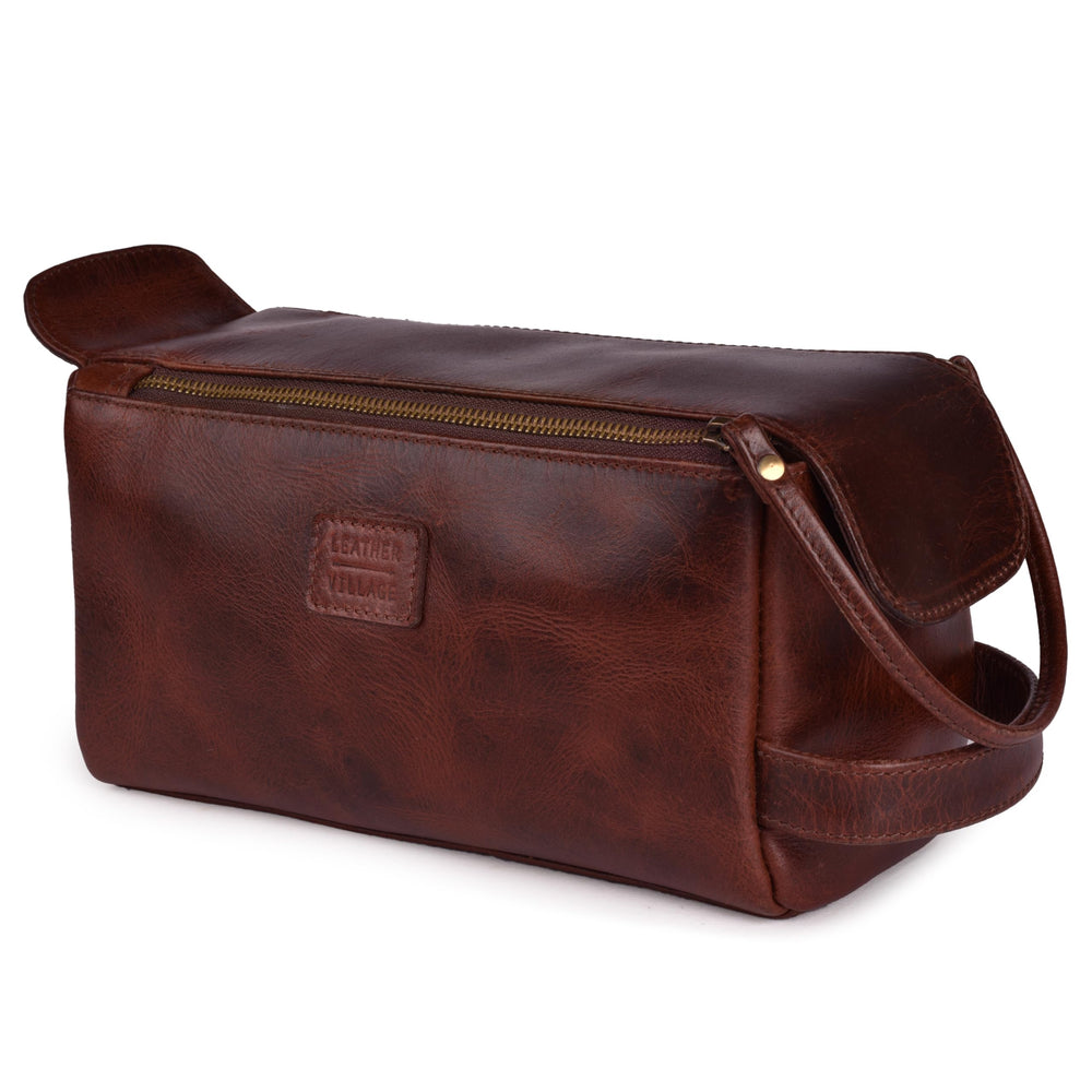 Leather Village waterproof interior lining protects toiletries from spills during travel.