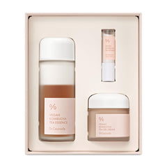 Leegeehaam Dr.Ceuracle gel-cream tube provides lightweight moisture without heaviness.