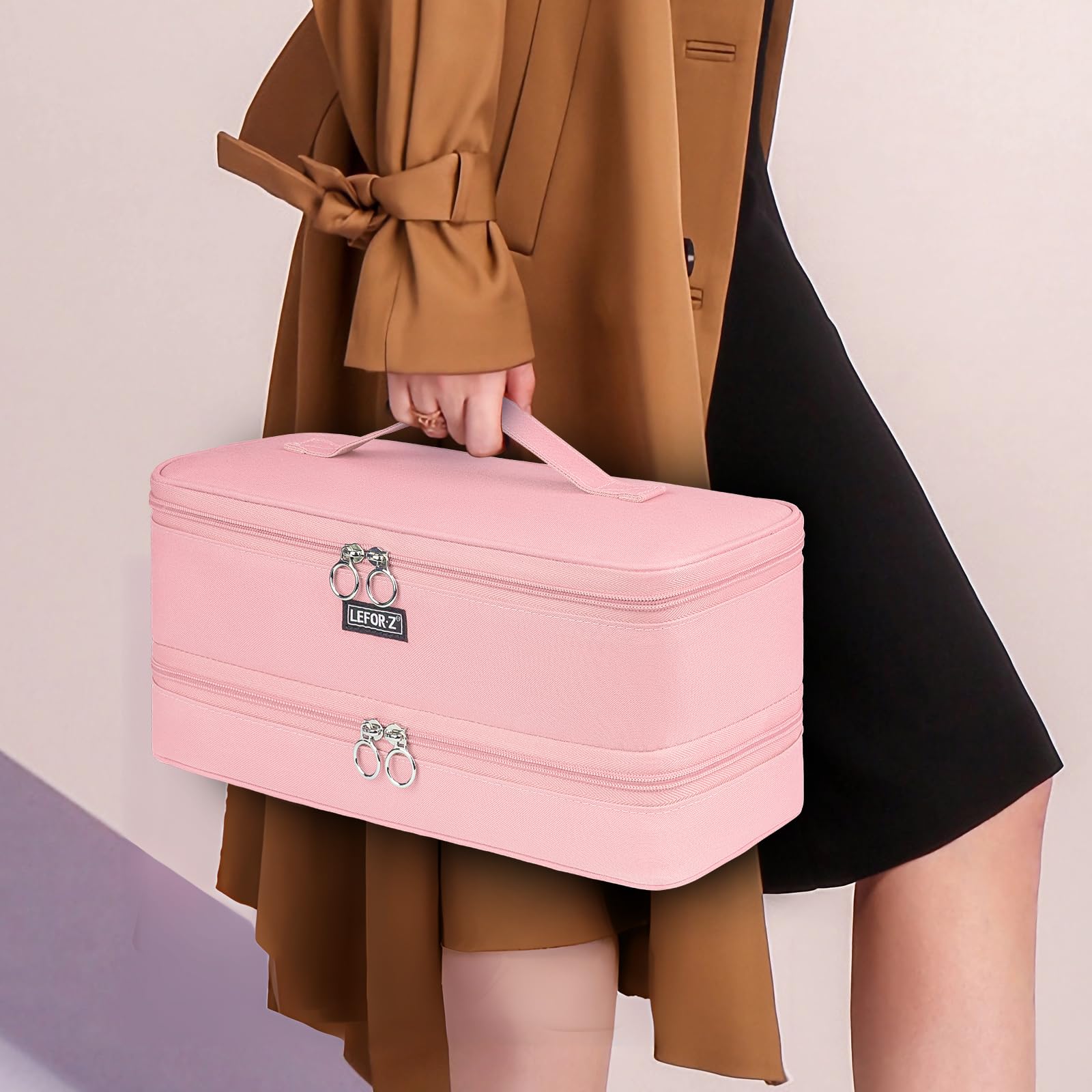 LEFOR·Z pink bag-only design suitable as a thoughtful gift for travel lovers.