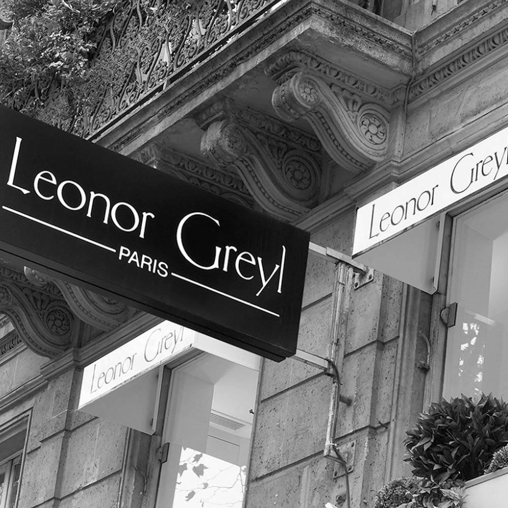 Leonor Greyl after-wash hair with shine and body illustration.