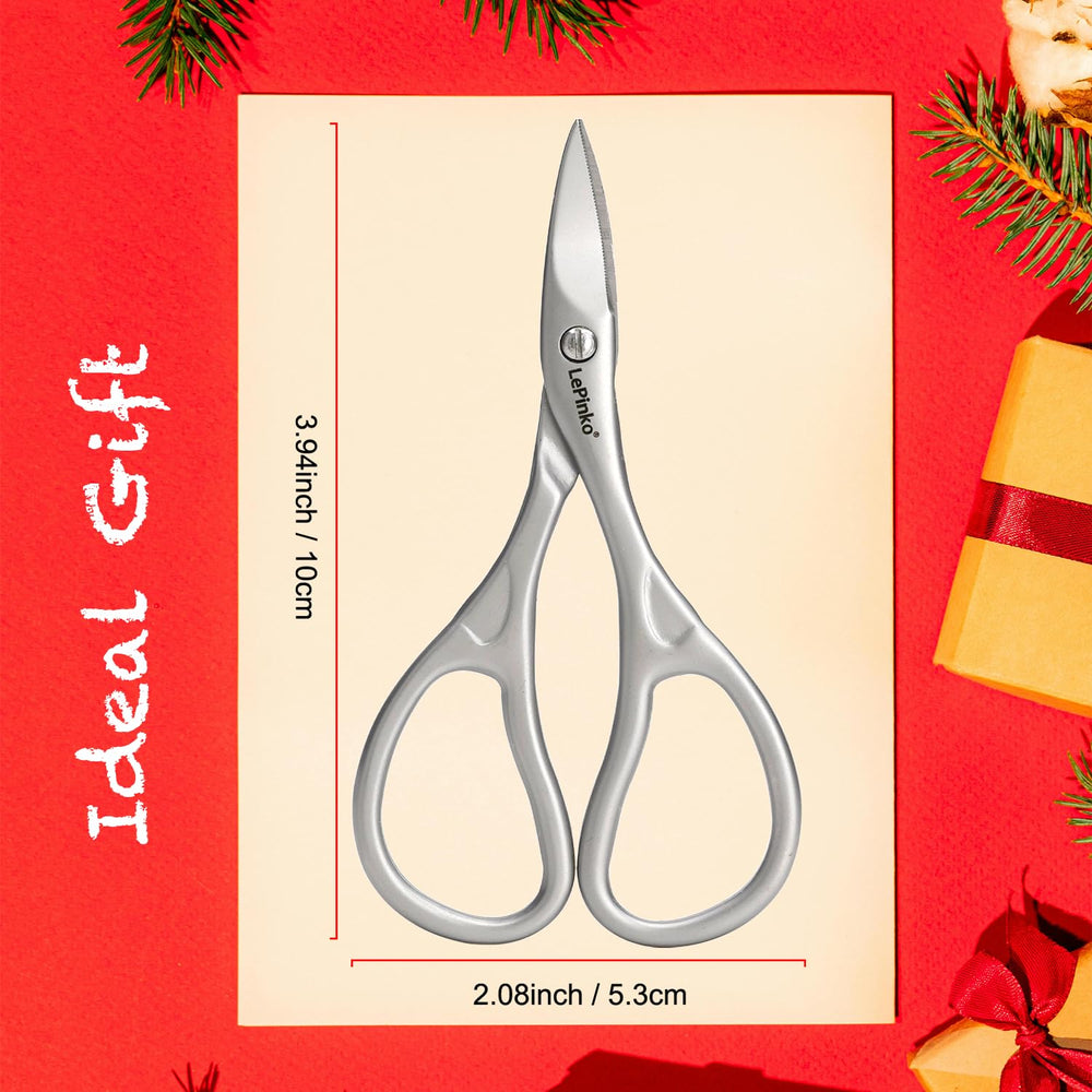LePinko curved-blade nail scissors close-up showing tiny serrations for non-slip control.