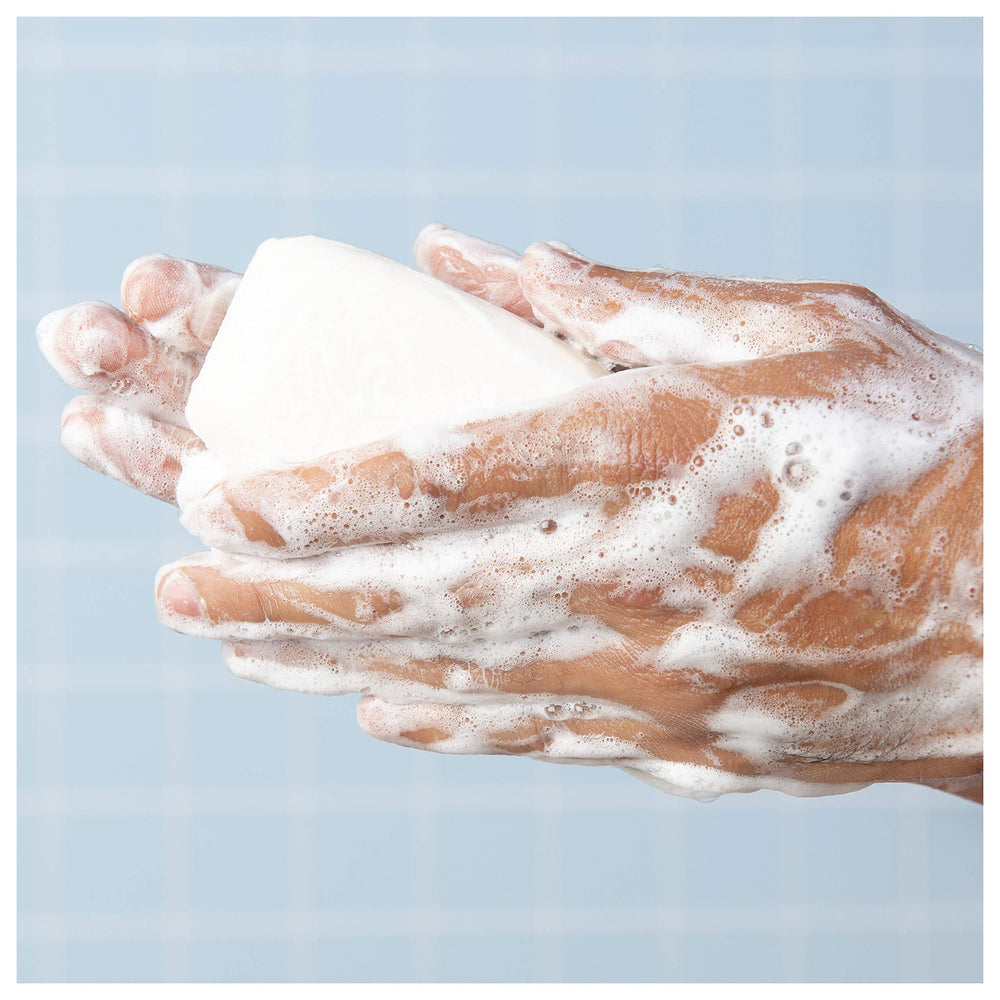Lever 2000 Original bar soap lather shows a rich, refreshing cleanse