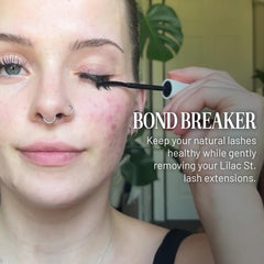 Lilac St Bond Breaker lash remover flat-side applicator aids quick, precise lash segment removal.