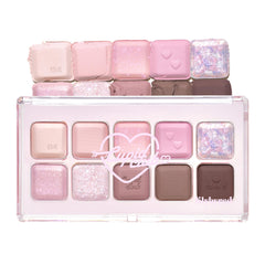 lilybyred Mood Keyboard palette cover showcases a portable case for on-the-go looks.