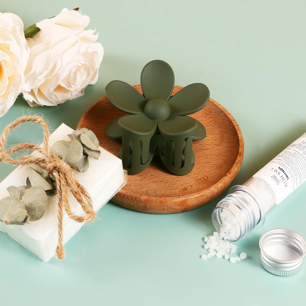 Linsuiyyds gift box highlights thoughtful presentation