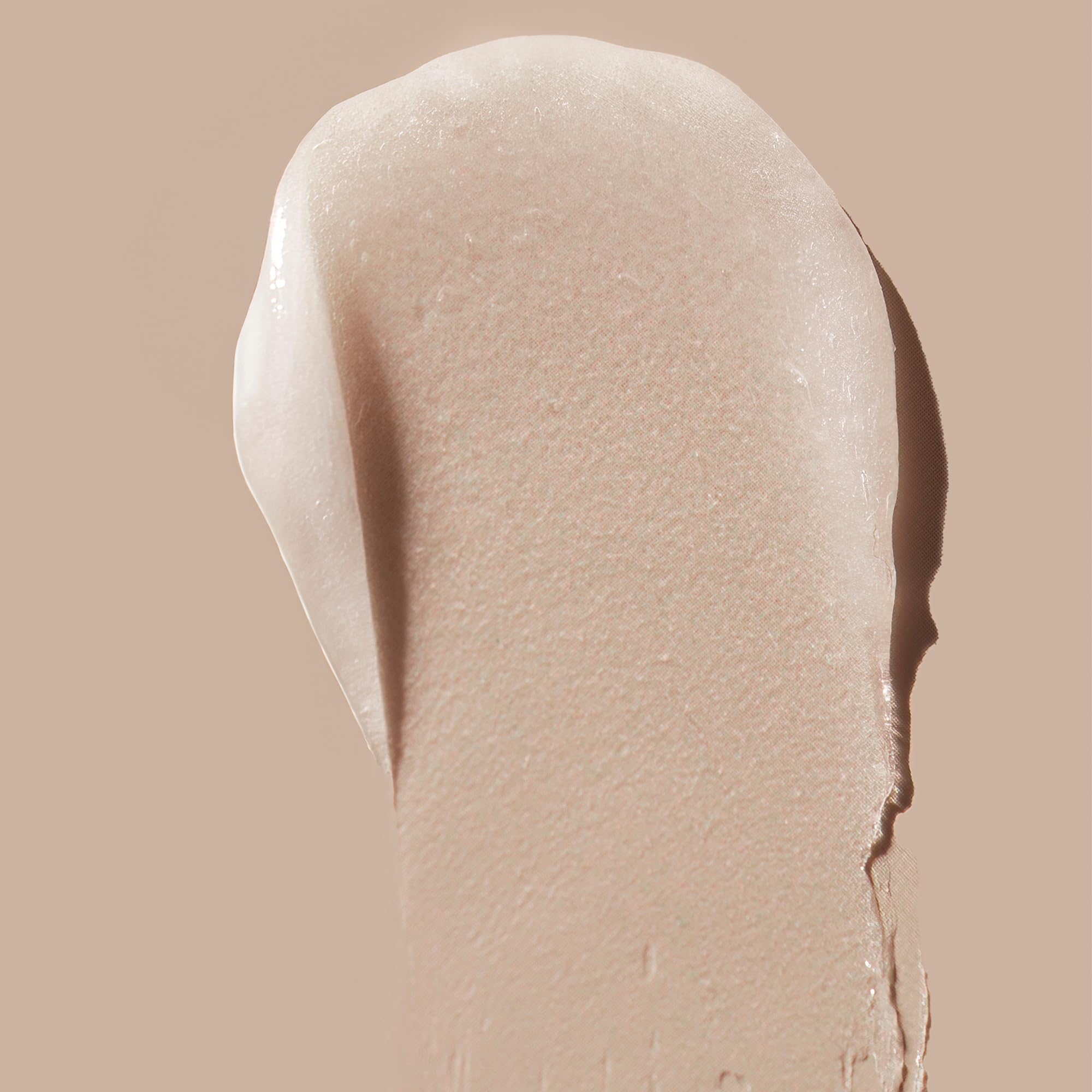 Dermatology-tested, hypoallergenic LipSmart bottle for safe daily use.