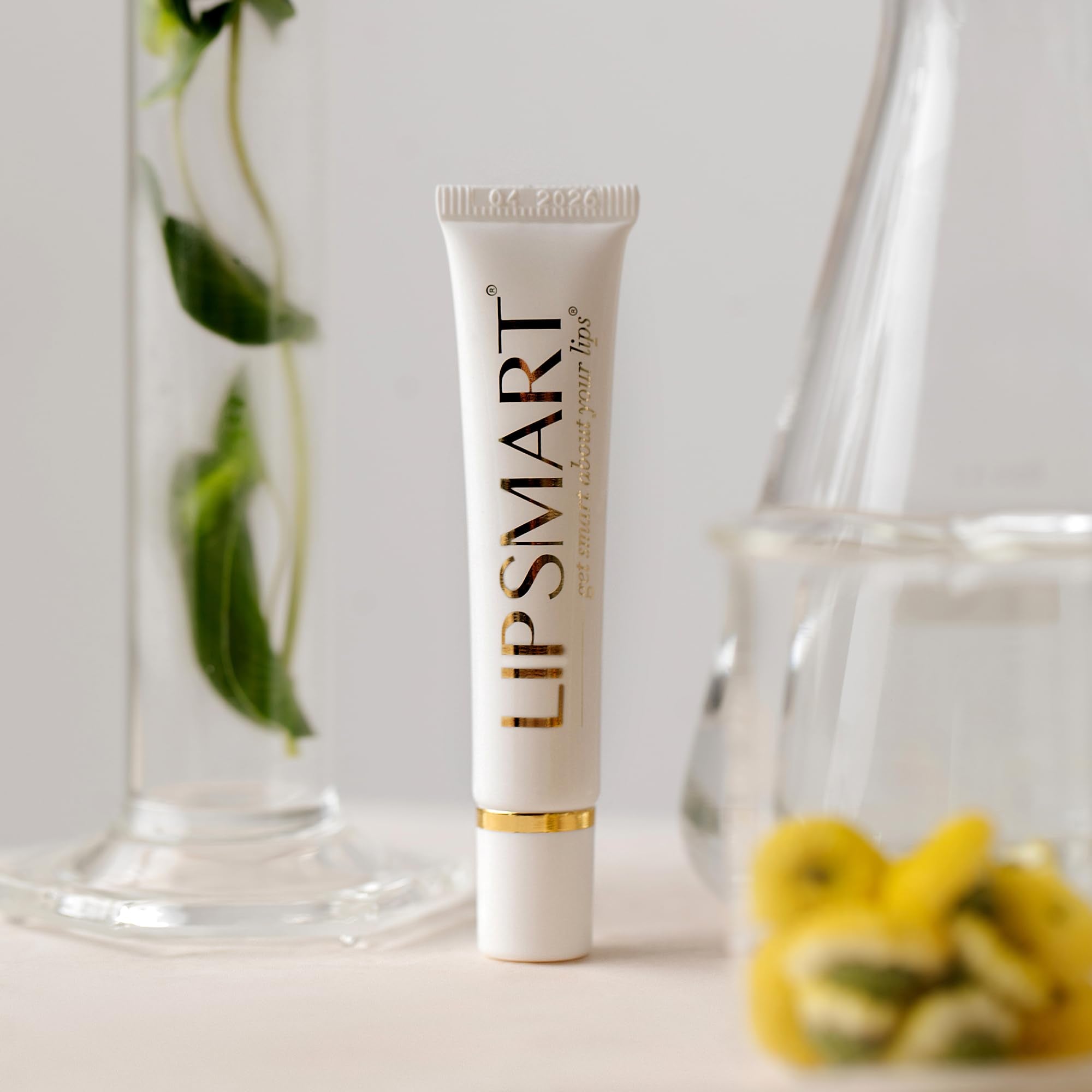 LipSmart lips-before-after contrast hints at improved hydration and definition.
