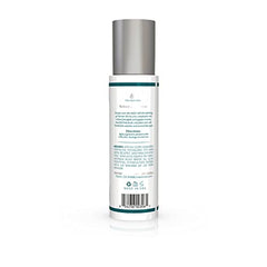 Lira Clinical BIO Enzyme Cleanser hydrophilic gel close-up demonstrates smooth texture and hydration while cleansing.