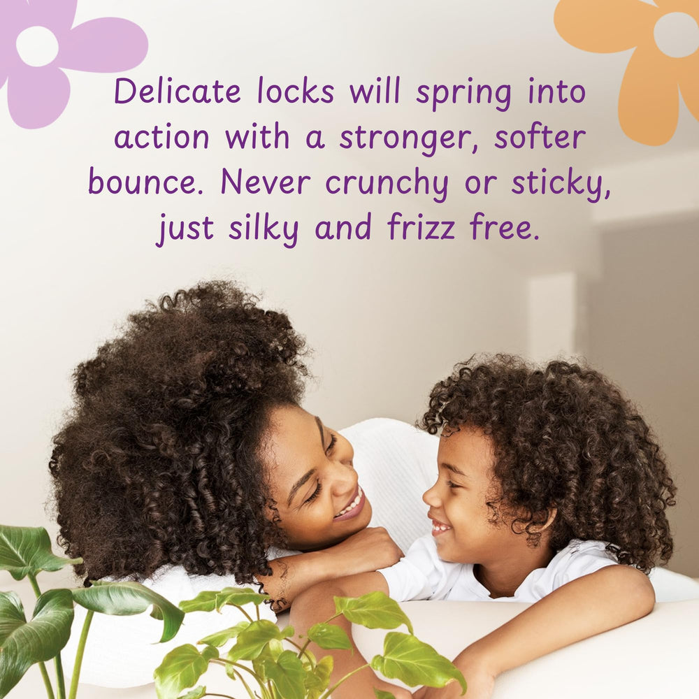 Little Green Kids Curly Hair Cream demonstrates frizz control on curls