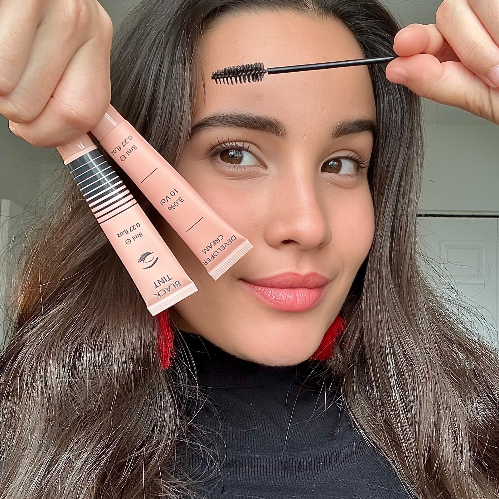Lomansa lash tint before-and-after demonstrates noticeable enhancement