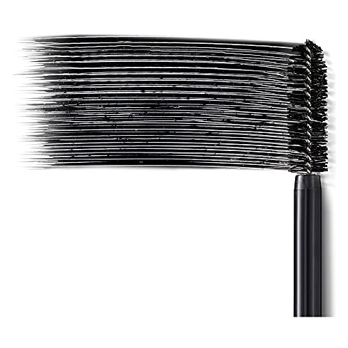 L’Oréal Paris Air Volume Mega Mascara 24-hour wear on eye look.