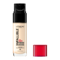 L’Oréal Paris Infallible Fresh Wear bottle close-up showing longwear formula
