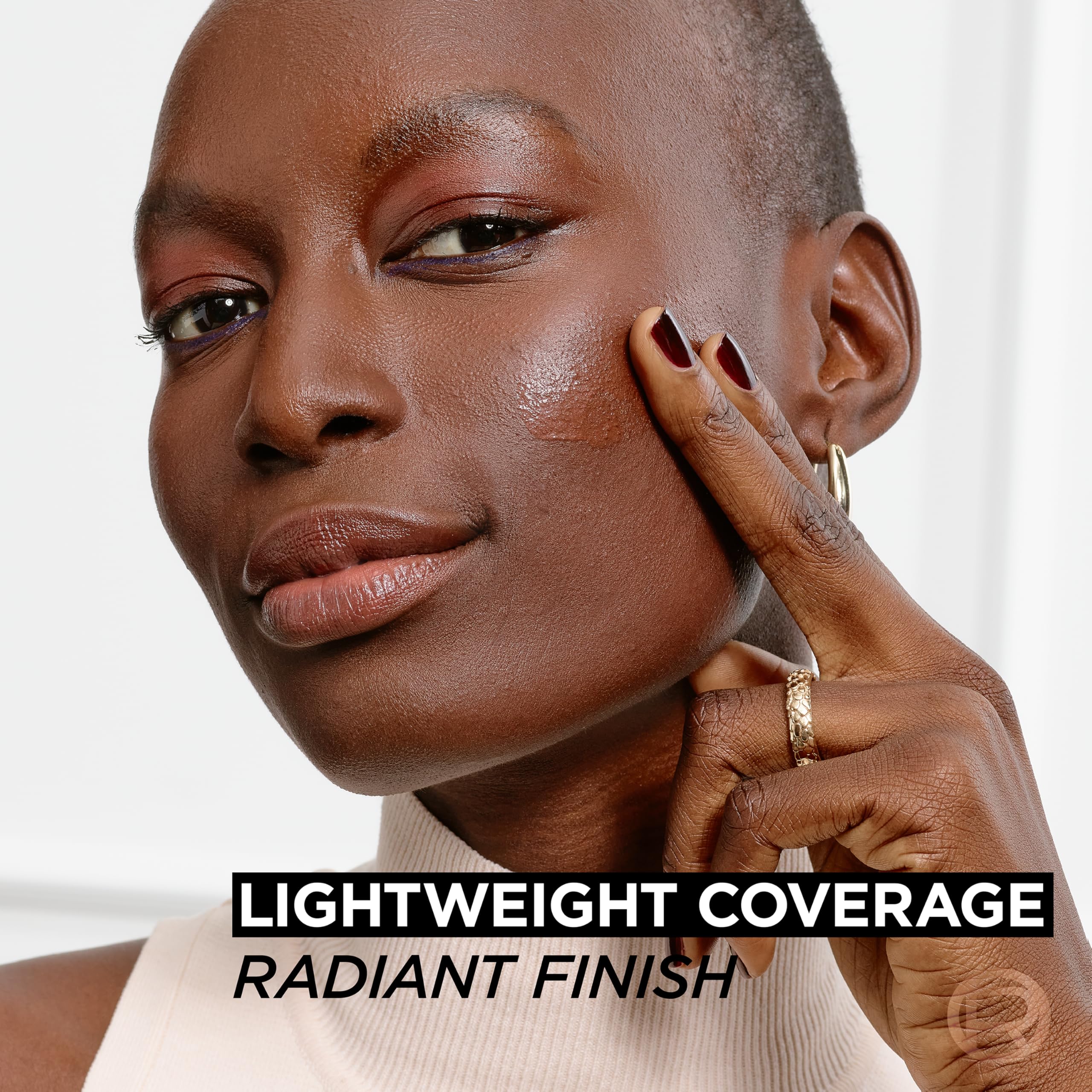L'Oreal Paris True Match Nude Hyaluronic tinted serum foundation packaging box