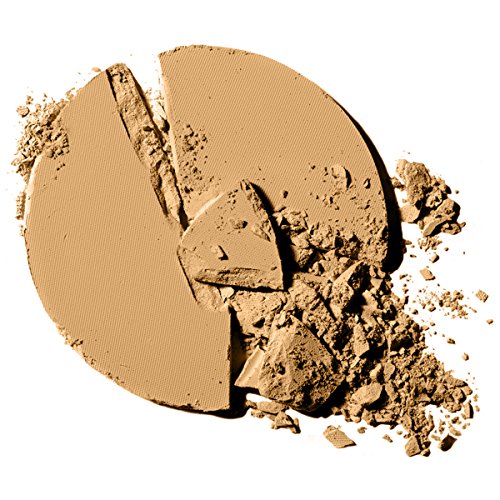L’Oréal Paris True Match powder on skin achieving natural matte finish