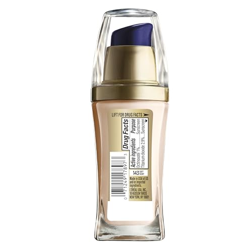 L'Oreal Paris Visible Lift Serum Absolute Foundation Soft Ivory swatch demonstrates even tone and glow