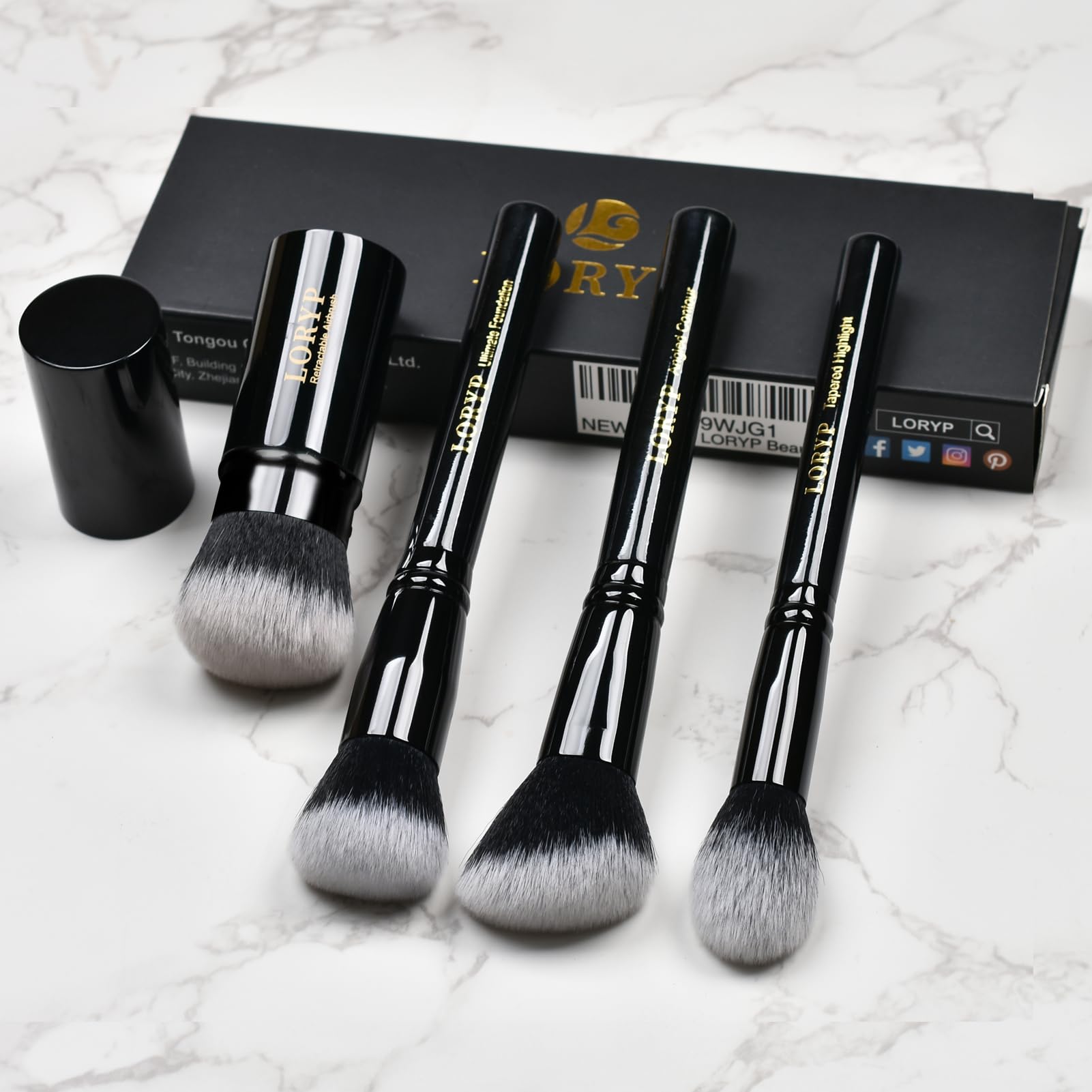 LORYP makeup brush bag keeps brushes organized for travel.