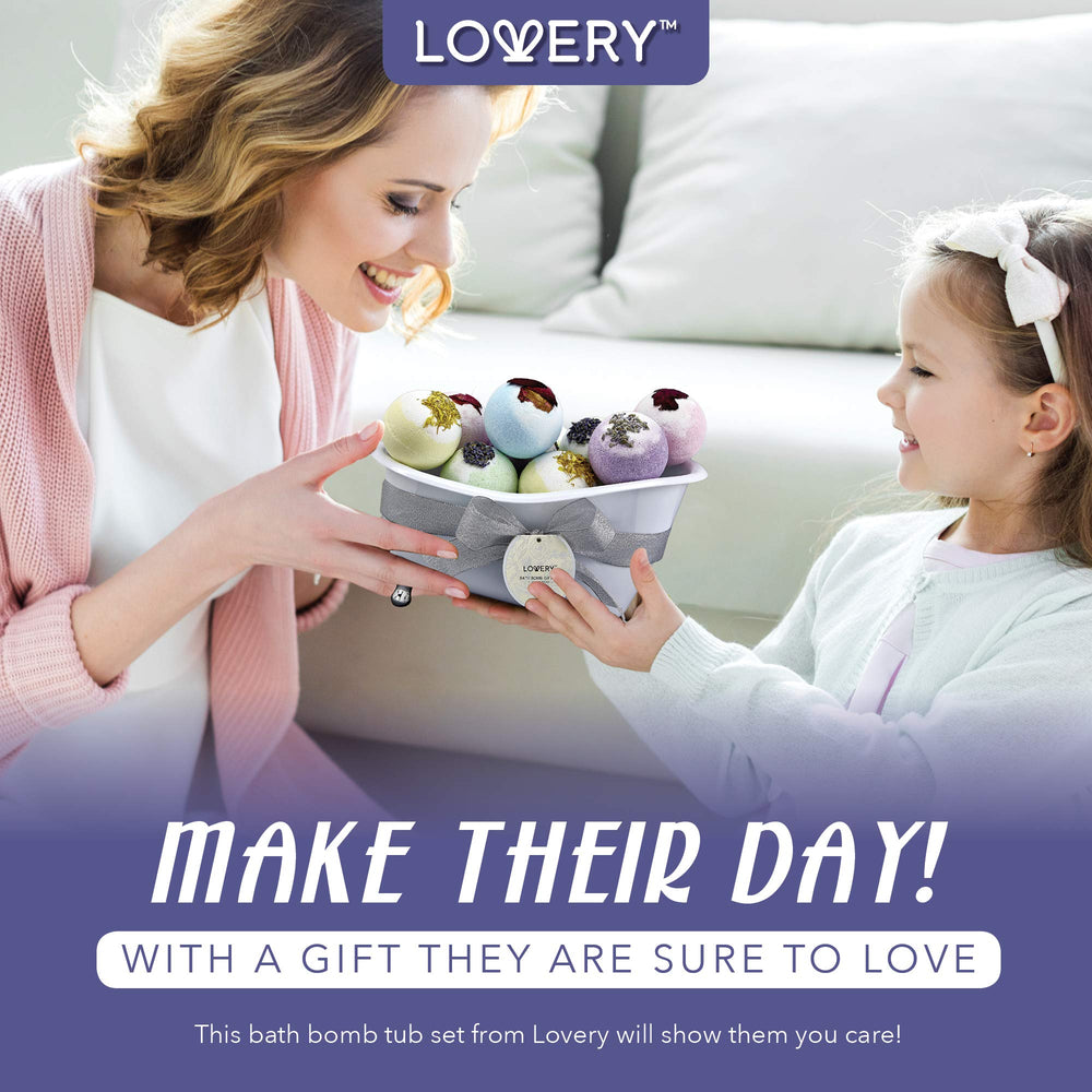 LOVERY ten-pack bath bombs gift set emphasizing variety and value.