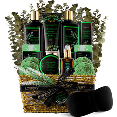 Lovery Christmas Eucalyptus Spearmint Bath Set gift basket ready for gifting and relaxation.