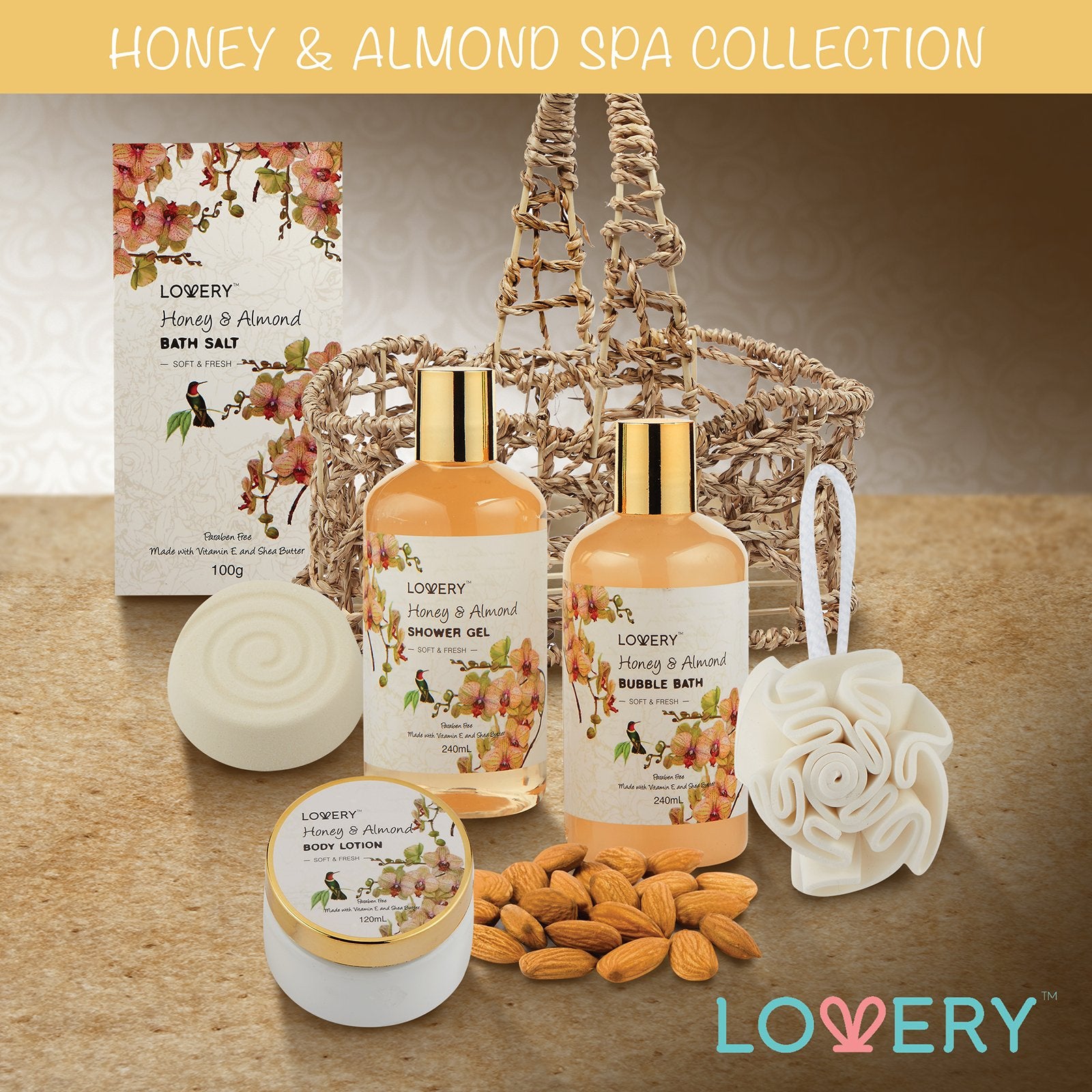LOVERY flower-shaped bath puff enables gentle exfoliation and fluffy lather