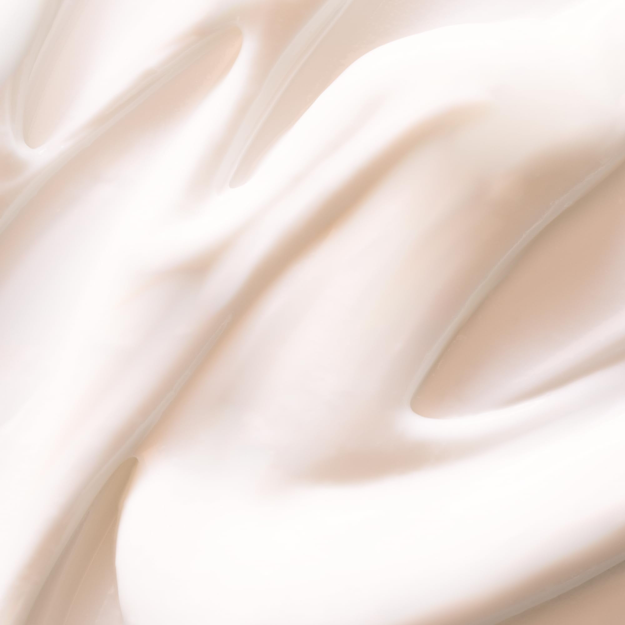 Lumene Nordic-C Valo bottle features hyaluronic acid and vitamin C for hydration.