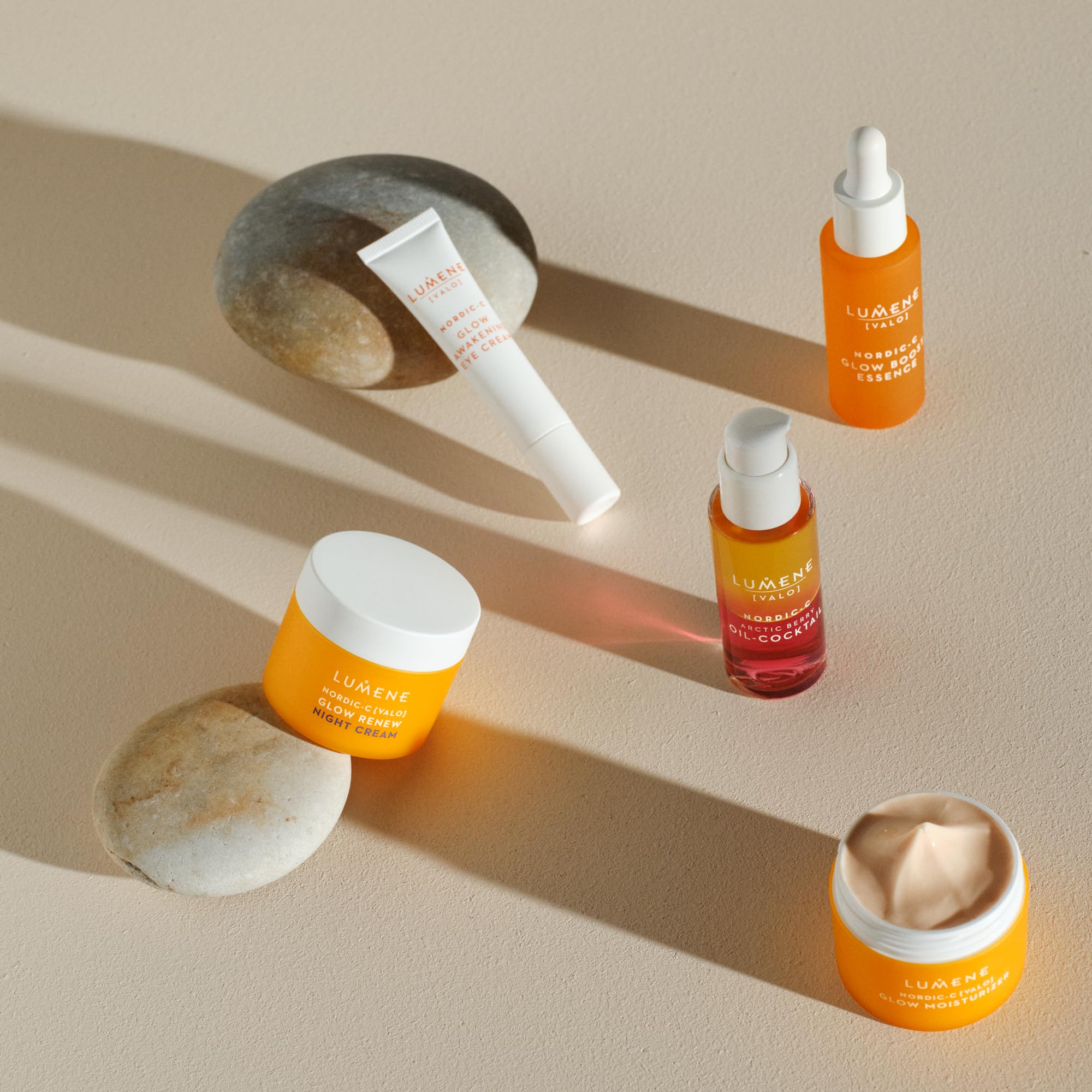 Lumene night cream scoop demonstrates creamy texture ideal for vegan skincare routines.