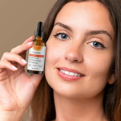 Illustration of Lupure hyaluronic acid providing deep hydration