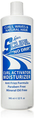 Luster's Scurl Right On Curl bottle pour shows smooth application and lasting hydration for curls.