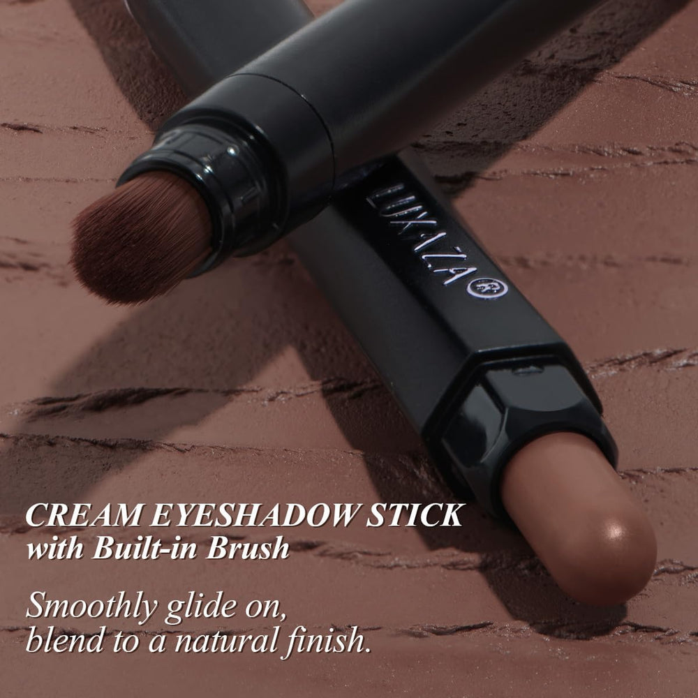LUXAZA PRO built-in blending brush enables seamless blending