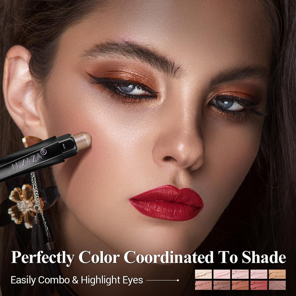 LUXAZA PRO built in blending brush helps blend colors for seamless finishes