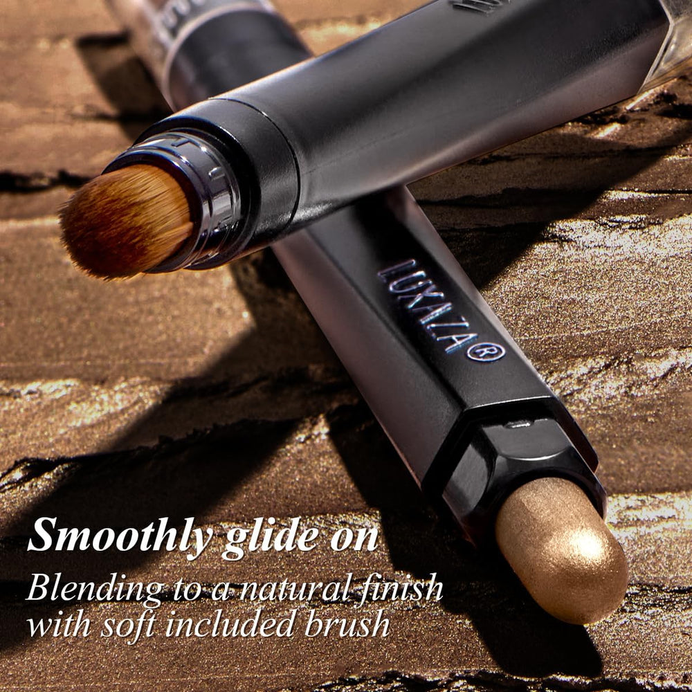 LUXAZA PRO creamy formula swatch showing smooth glide without clumps.