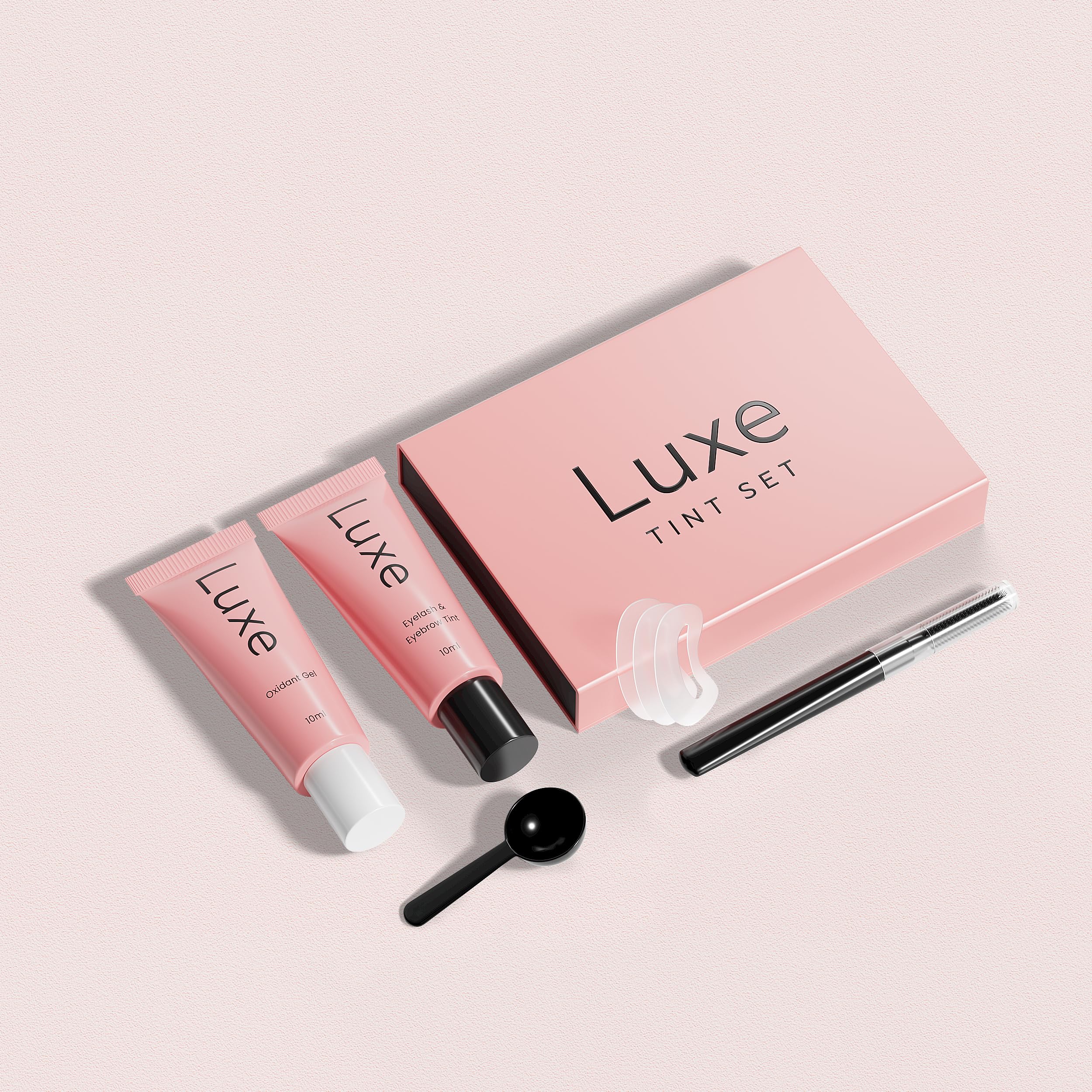 Luxe Cosmetics black color set color result brows showing defined shape