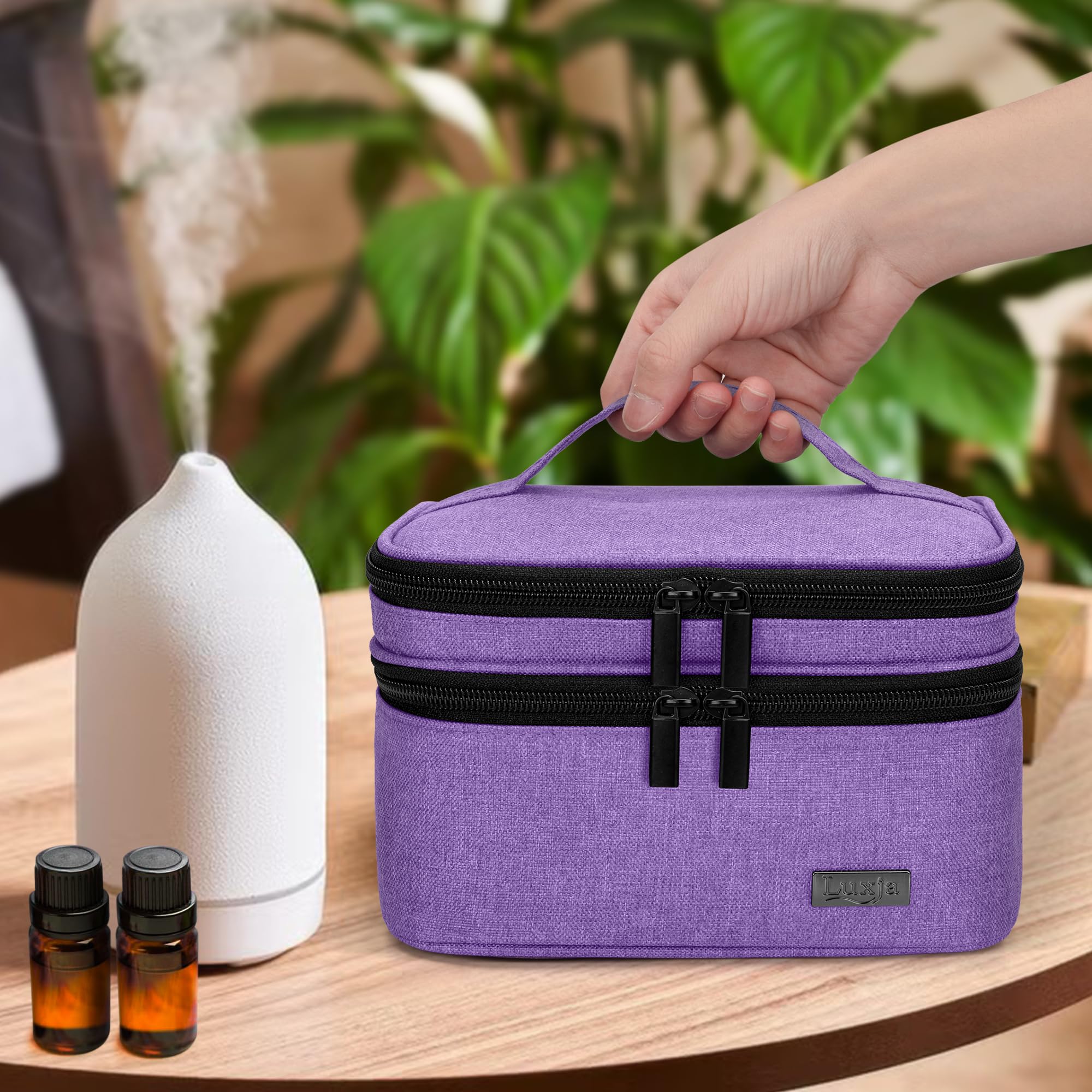 LUXJA case accommodates roller bottles up to 3.5 inches tall for flexibility.