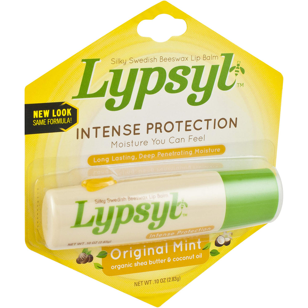 Lypsyl Intense Protection Original Mint application demonstrates smooth lip coverage.