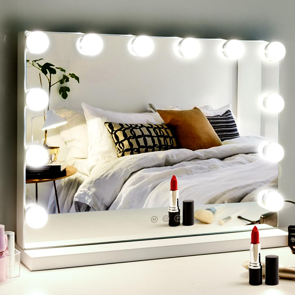 M MIVONDA vanity mirror with lights on desk showing even, eye-friendly lighting for makeup