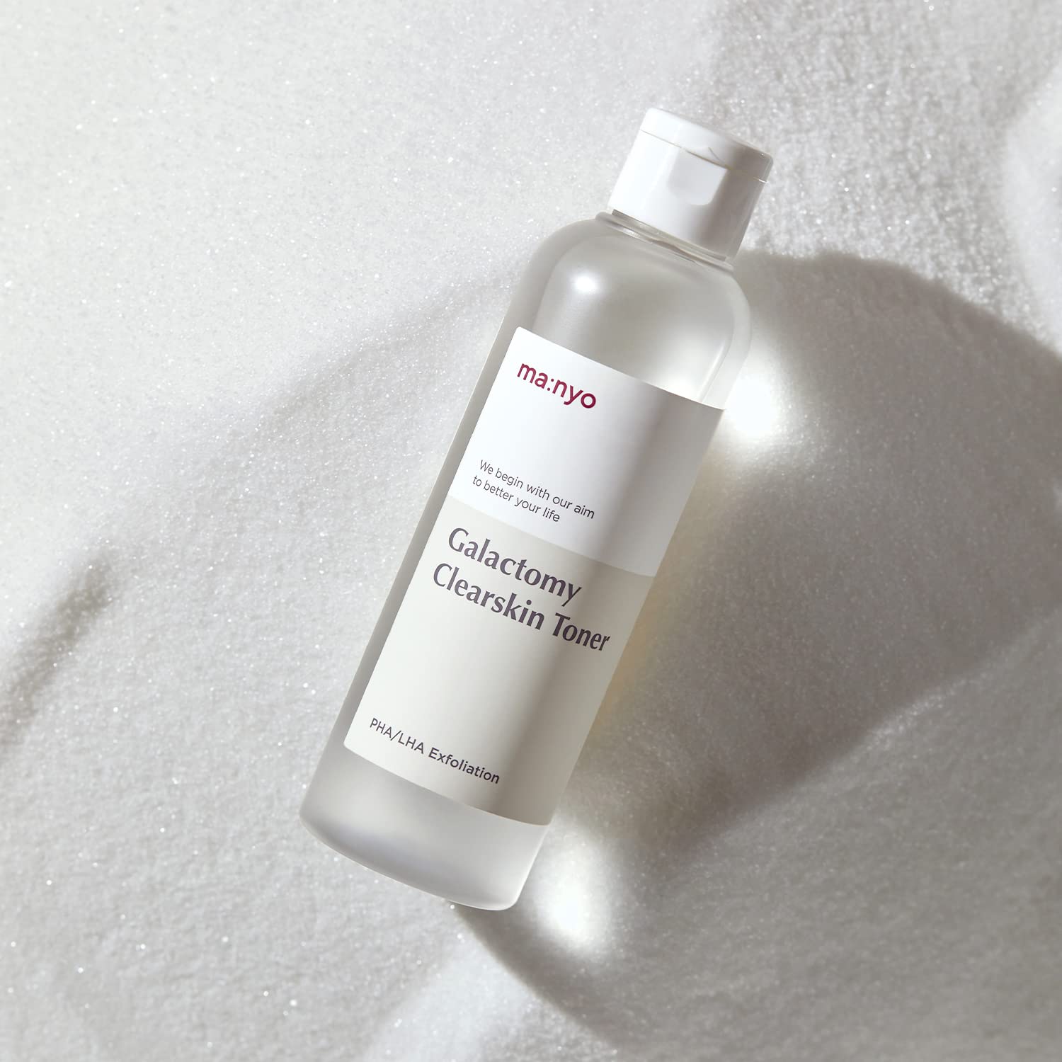 ma:nyo Galactomy Clear Skin Toner drop on surface after cleansing