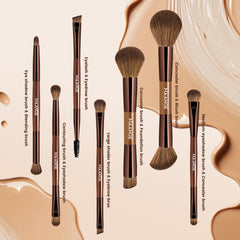 MAANGE dual-ended powder brush for smooth, even finish